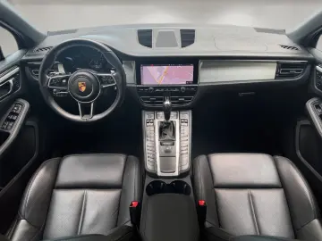 PORSCHE Macan 2.9 GTS  BOSE 14 WEGE SITZE PANO 21