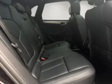 PORSCHE Macan 2.9 GTS  BOSE 14 WEGE SITZE PANO 21