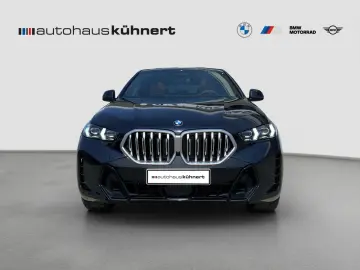 BMW X6 xDrive 40d    M-Sport ACC PanoSD LuftFw Aktiv