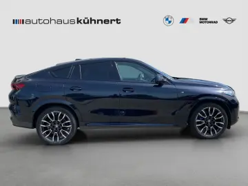 BMW X6 xDrive 40d    M-Sport ACC PanoSD LuftFw Aktiv