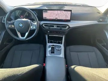 BMW 320d xdrive Lim. LC  SHZ PDC DrAs DAB Bluetooth