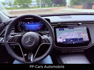MERCEDES-BENZ E 200 4MATIC Advanced  DigitalLight 36…