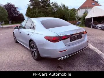 MERCEDES-BENZ E 200 4MATIC Advanced  DigitalLight 36…