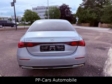 MERCEDES-BENZ E 200 4MATIC Advanced  DigitalLight 36…