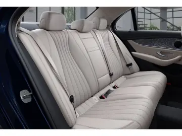 MERCEDES-BENZ E 300 de 4M Exclusive AHK LED 360  NAVI KAMERA
