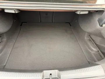 MERCEDES-BENZ CLA 200 AMG Line NAVI SHZ TEMPOMAT