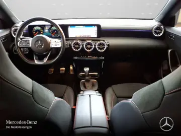 MERCEDES-BENZ CLA 200 Cp AMG LED CArPlay DAB AugReal Ambi