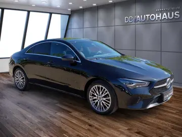 MERCEDES-BENZ CLA 180 Progressive Line Advanced MHEV DCT