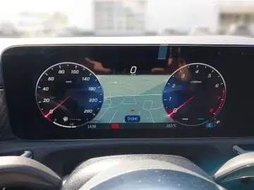 MERCEDES-BENZ CLA 180 Progressive Line Advanced MHEV DCT