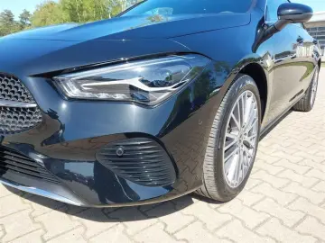 MERCEDES-BENZ CLA 180 Progressive Line Advanced MHEV DCT
