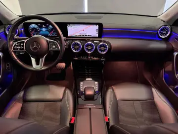 MERCEDES-BENZ CLA 180 7G PROGRESSIV KAMERA LED WIDE AMBIENTE