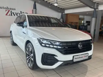 VW Touareg R-Line Pano IQ LIGHT Exterieur Black Sty