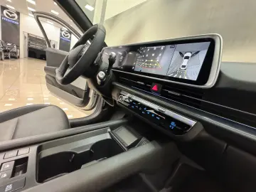 HYUNDAI IONIQ 6 77 4kWh 325ps 4WD Uniq 360 K BOSE Leder