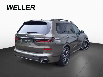 BMW X7 xDrive40d M Sport Pro DA PA-Prof H K AHK 22