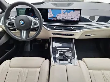 BMW X7 xDrive40d M Sport Pro DA PA-Prof H K AHK 22