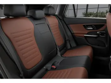 MERCEDES-BENZ GLC 300 d 4M AMG-Sport Pano Burm AHK Sitzklima