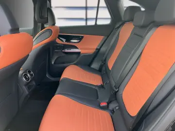 MERCEDES-BENZ GLC 220 d 4M AMG AHK Pano Distronic Memory 360