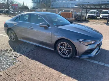 MERCEDES-BENZ CLA 200 AMG   NAVI  KAMERA PANORAMA