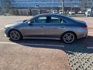 MERCEDES-BENZ CLA 200 AMG   NAVI  KAMERA PANORAMA