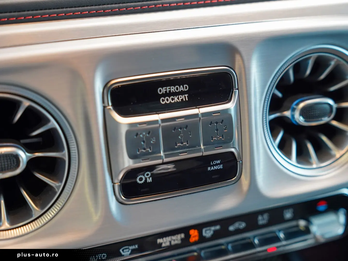 MERCEDES-BENZ G-Class 2025 — imagine 23