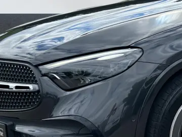 MERCEDES-BENZ GLC 300 4M AMG HUD Sound DigiLight Pano Memory