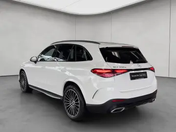 MERCEDES-BENZ GLC 200 d 4M Edition AMG Adva  AHK PAN…
