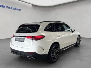 MERCEDES-BENZ GLC 200 d 4M Edition AMG Adva  AHK PAN…