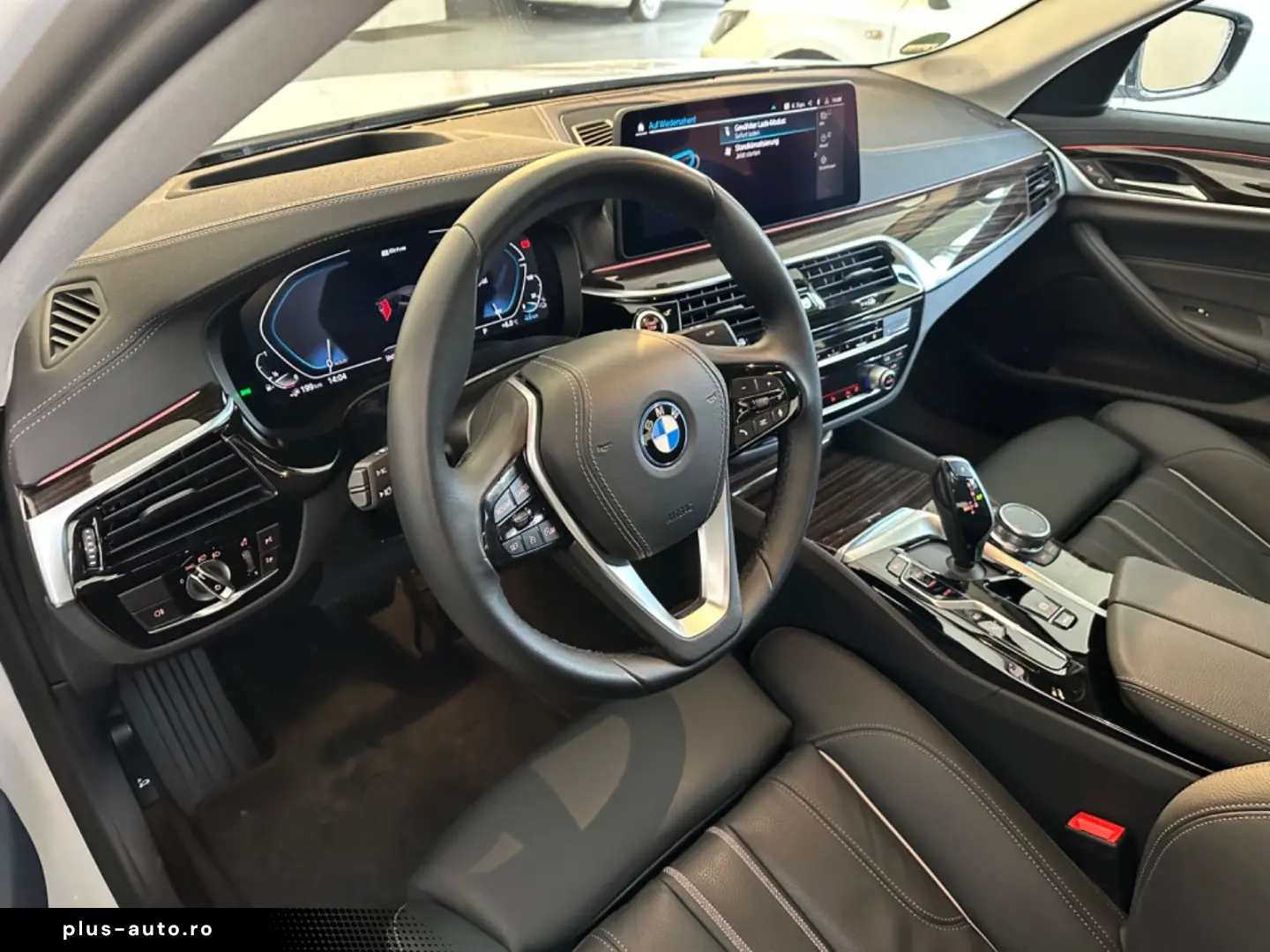 BMW 530 E LUXURY LINE LEDER NAVI HEAD UP BT MFL LED