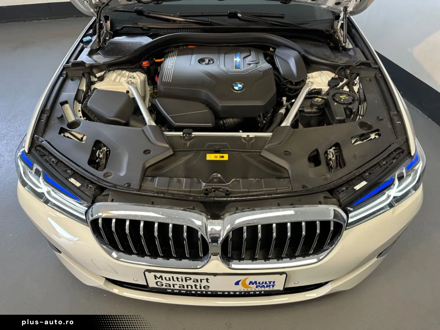BMW 530 E LUXURY LINE LEDER NAVI HEAD UP BT MFL LED