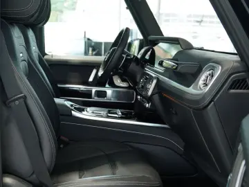 MERCEDES-BENZ G 63 AMG 1.HD  21  MwSt  AHK  Night  Burmester