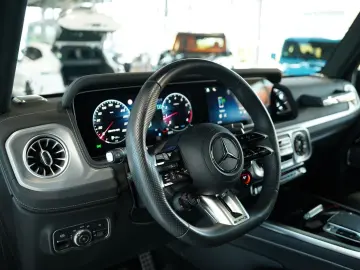 MERCEDES-BENZ G 63 AMG 1.HD  21  MwSt  AHK  Night  Burmester