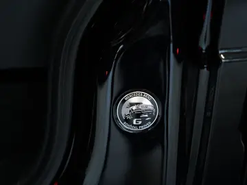 MERCEDES-BENZ G 63 AMG 1.HD  21  MwSt  AHK  Night  Burmester