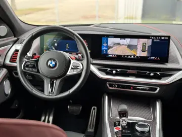 BMW XM PHEV Label Red 750 pk Urban Green Zeer Komple