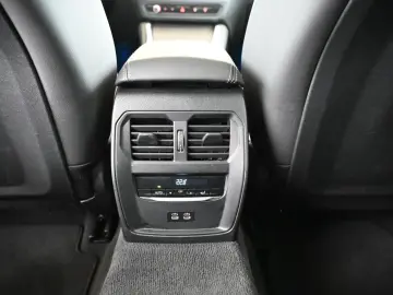 BMW 420d xDrive G-Coupe M-Sport LED NAV LEDER GSD 19