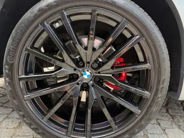 BMW X5 xDrive30d - Alcantara Himmel  Massage  Vollle