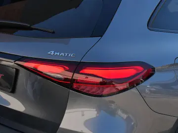 MERCEDES-BENZ GLC 300 4M.AMG Night.ACC HUD 360 Pano Burm.20