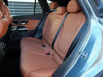 MERCEDES-BENZ GLC 300 4M.AMG Night.ACC HUD 360 Pano Burm.20
