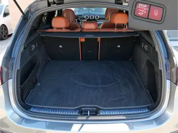 MERCEDES-BENZ GLC 300 4M.AMG Night.ACC HUD 360 Pano Burm.20