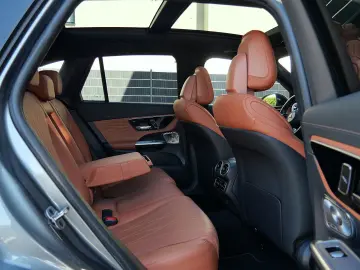 MERCEDES-BENZ GLC 300 4M.AMG Night.ACC HUD 360 Pano Burm.20