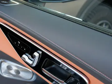 MERCEDES-BENZ GLC 300 4M.AMG Night.ACC HUD 360 Pano Burm.20