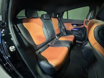 MERCEDES-BENZ GLC 300 d 4M AMG Night Pano AHK 20  36…