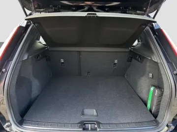 VOLVO XC40 T4 Essential Plug-In Hybrid Navi hzb.LK GJR