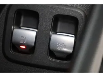 MERCEDES-BENZ GLC 400 e 4M Nappa AHK Burm Offroad Memo Pano