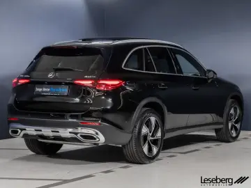 MERCEDES-BENZ GLC 300 e 4M DIG.LIGHT AHK Pano 360