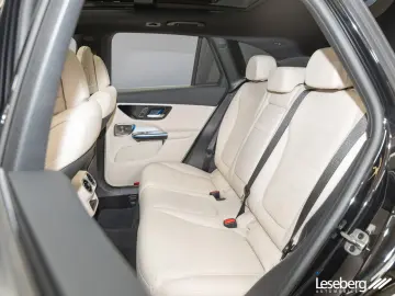 MERCEDES-BENZ GLC 300 e 4M DIG.LIGHT AHK Pano 360