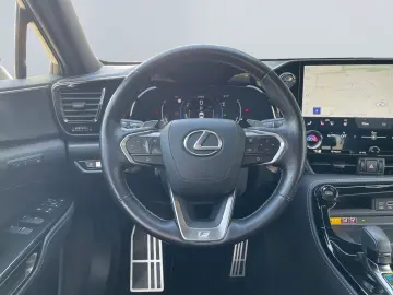 LEXUS NX 350h E-FOUR F Sport Ventilation 360 Memory Matrix