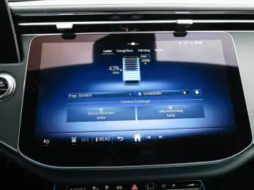 MERCEDES-BENZ E 300 de Avantgarde Advanced LED NAVI …
