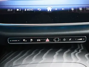 MERCEDES-BENZ E 300 de Avantgarde Advanced LED NAVI …