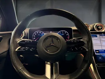 MERCEDES-BENZ GLC 300 4MATIC Coupé  AMG MBUX Sportausp. PANO
