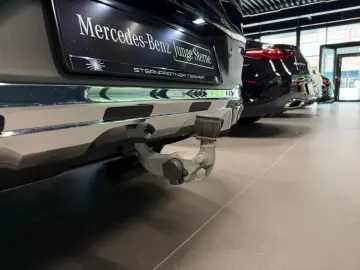 MERCEDES-BENZ GLC 300 4MATIC Coupé  AMG MBUX Sportausp. PANO